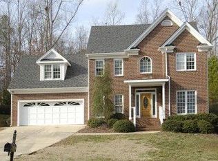 109 Glenmore Rd, Cary, NC 27519