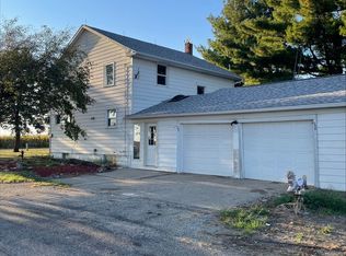 21446-700 S East St, Sheffield, IL 61361