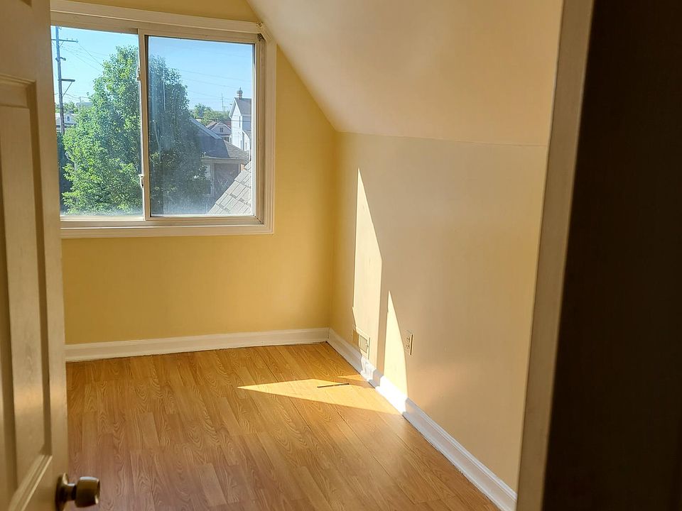 1st image of 5109 Yemen St