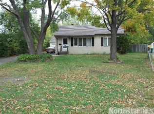 2006 Brookview Dr, Brooklyn Center, MN 55430