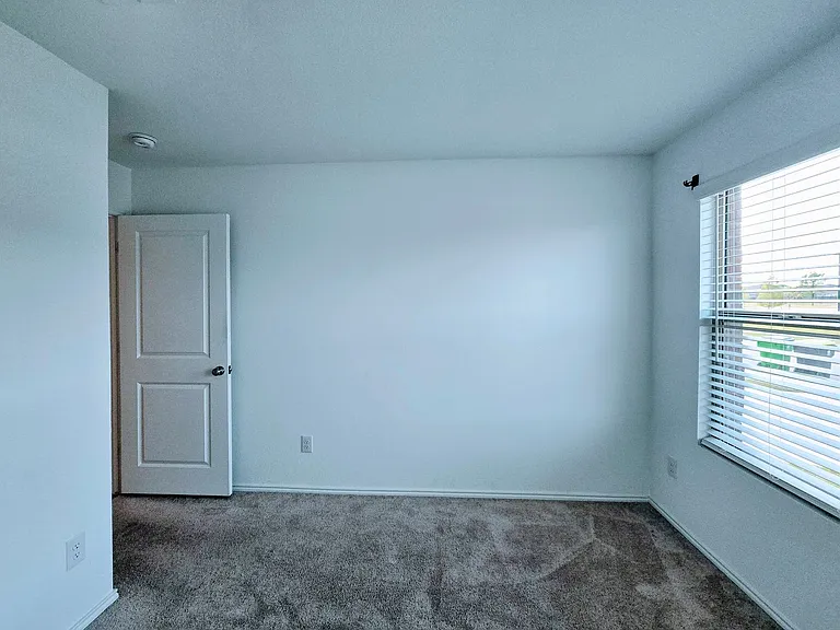 2828 Eppright Dr — Photo 12