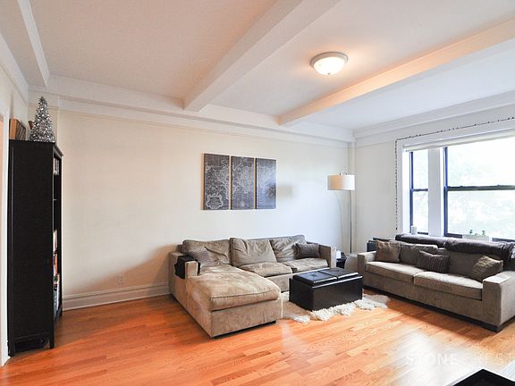 4th image of 412 Cathedral Pkwy Unit 53