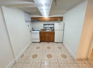 28-41 33rd St #1B, Astoria, NY 11103