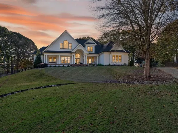 5317 Legends Dr, Braselton, GA 30517