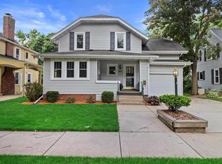 611 N Garfield Ave, Janesville, WI 53545