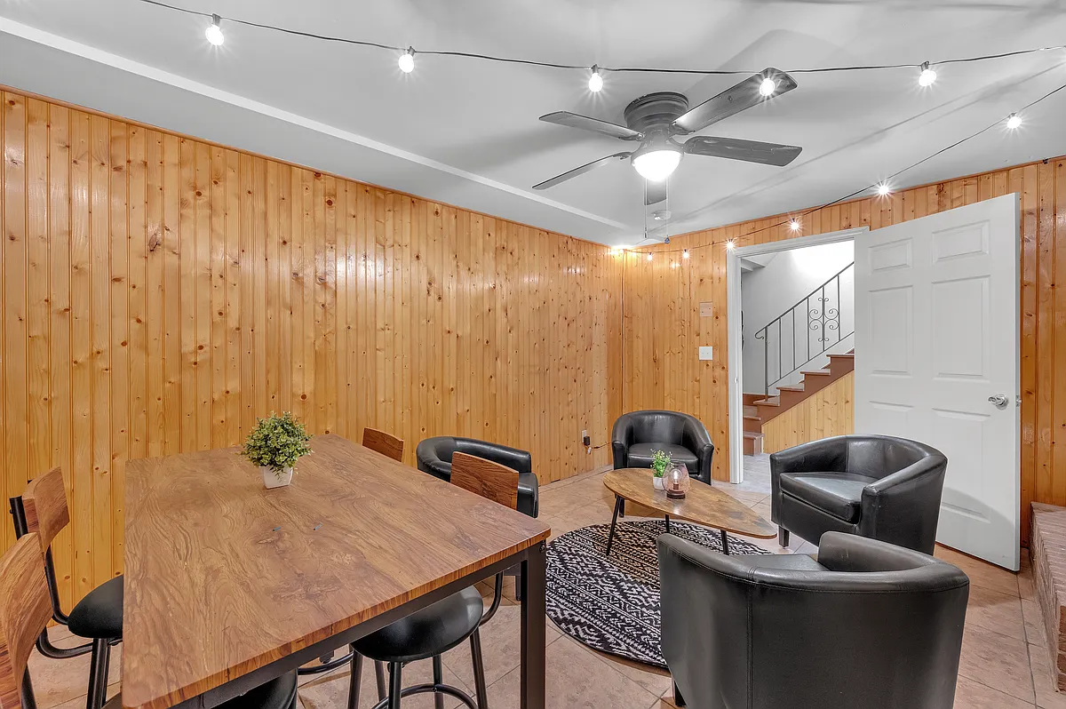 Building Photo - Marlwood Cir