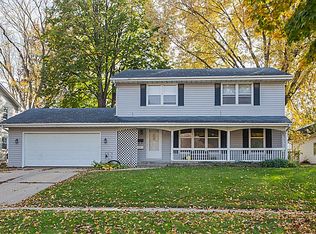 3727 1st Ave SW, Cedar Rapids, IA 52404