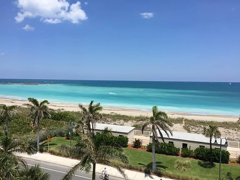 355 S Ocean Dr #602 — Photo 44