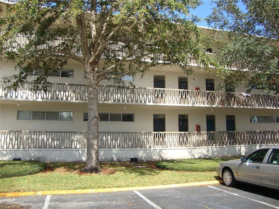 1st image of 700 Melrose Ave APT M3