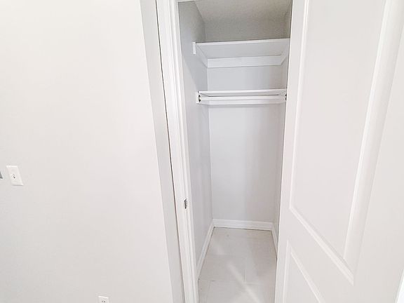 5th image of 528 S 29th St #101-A619