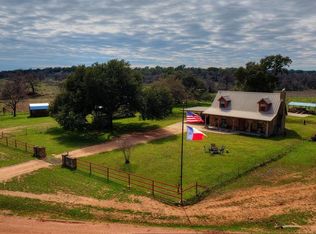 825 County Road 215b, Llano, TX 78643