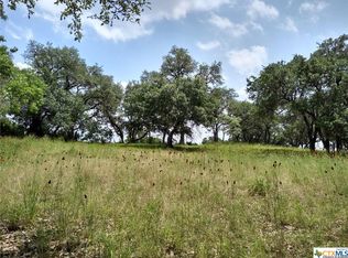 1056 Kings Cove Dr, Canyon Lake, TX 78133