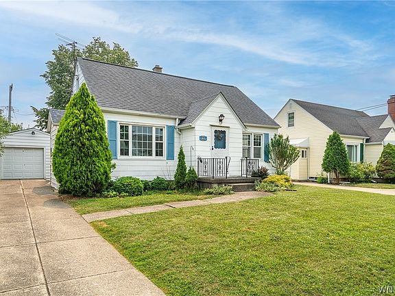 4th image of 76 Canterbury Ln