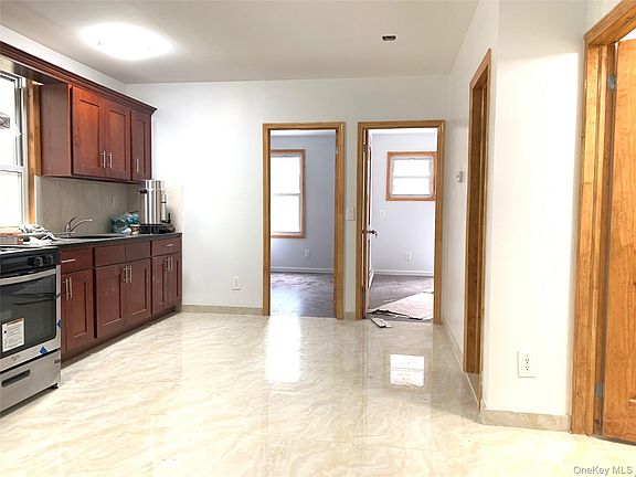 4th image of 83-08 Pettit Avenue