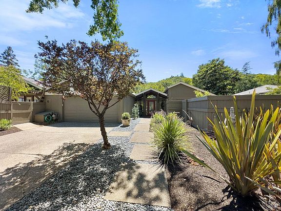 3rd image of 201 Van Winkle Drive