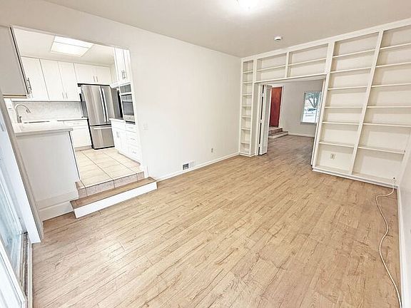 5th image of 1128 Moraes Ct