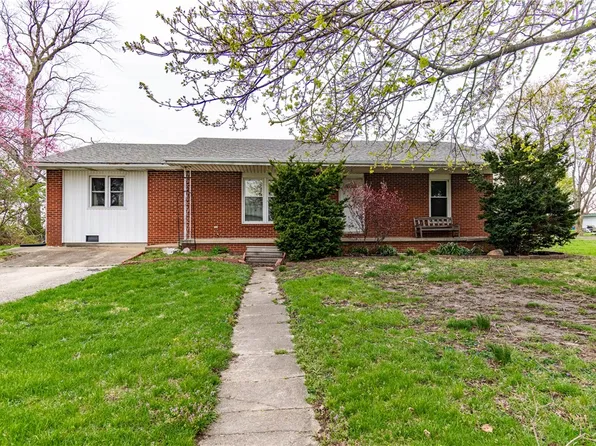 6178 Public Rd, Macon, IL 62544