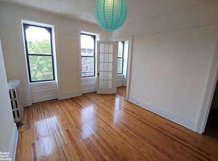 135 Windsor Pl #2, Brooklyn, NY 11215