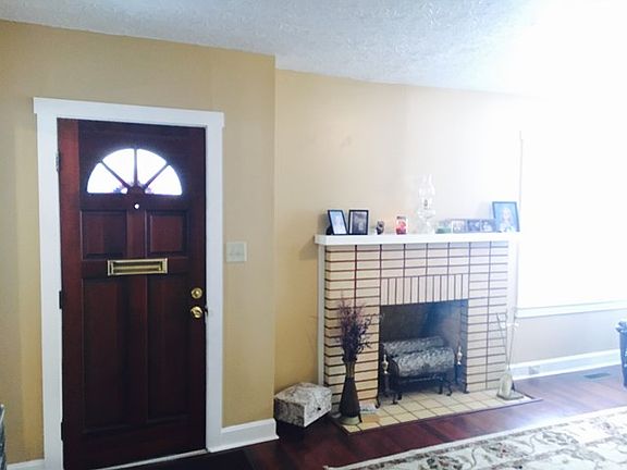 3rd image of 37 Bryant Cir
