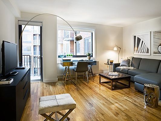1st image of 101 W 15th St APT 518