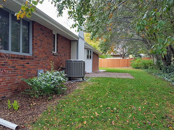 5th image of 3440 Fox Hollow Cir