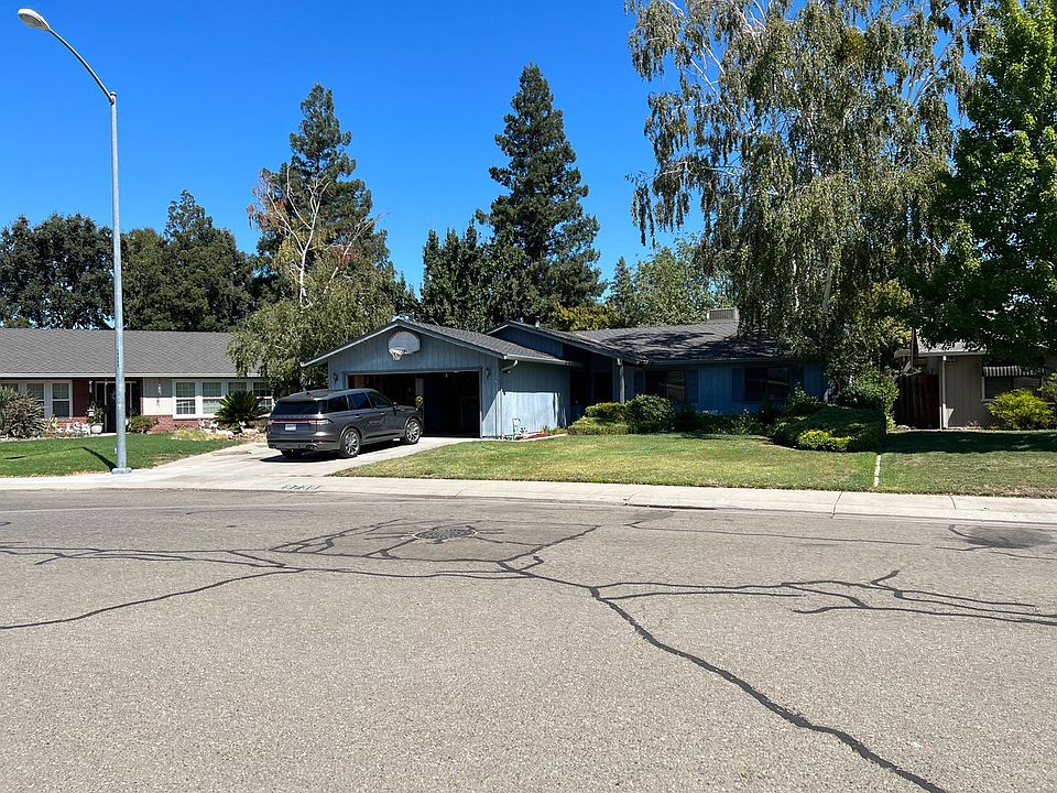 2nd image of 9738 Northstar Ct