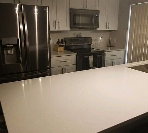 Quartz Counter