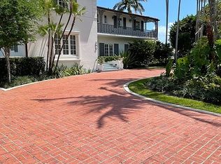 590 Lakeview Dr, Miami Beach, FL 33140