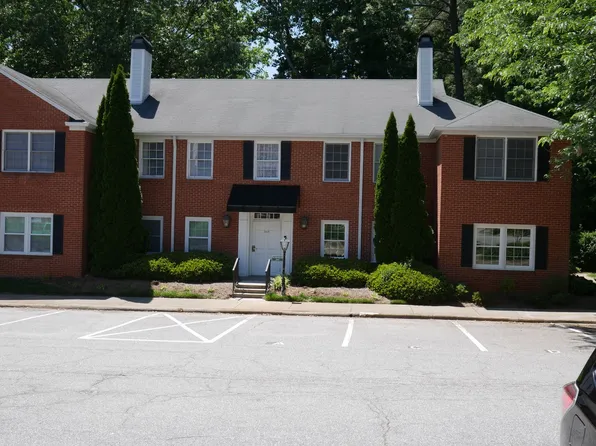 344 D Hanover Arms Ct, Winston Salem, NC 27104