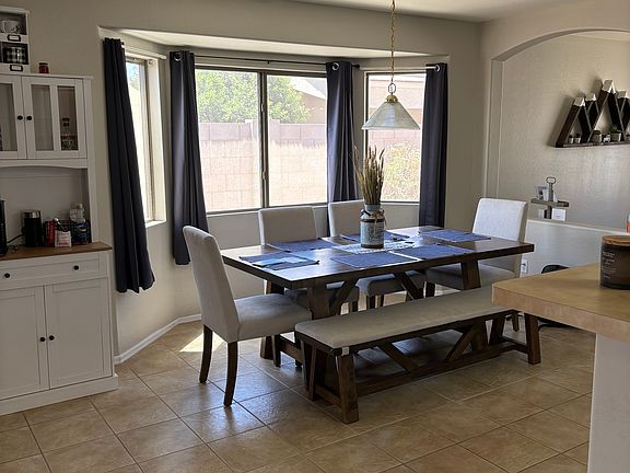 5th image of 15957 W Larkspur Dr