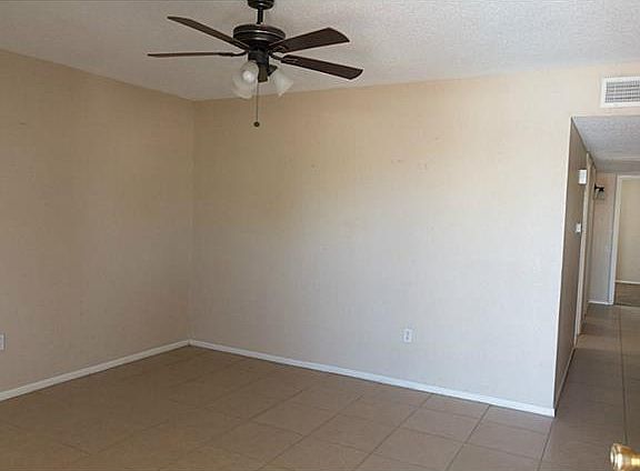 5th image of 9717 Penjamo Dr