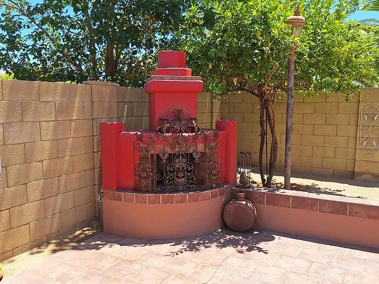 4333 E Hartford Ave — Photo 23