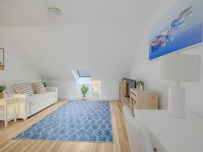 12 Knoll Rd — Photo 33