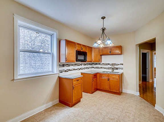 5th image of 6342 S Campbell Ave