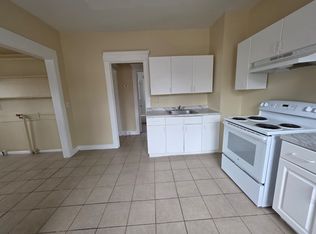 469 Huntington St #A2, New Haven, CT 06511