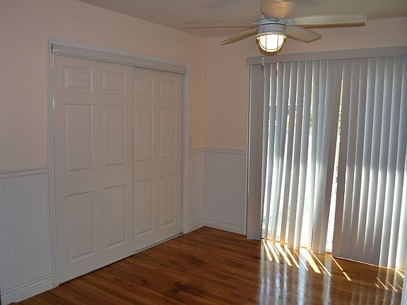 can be formal dining or FR