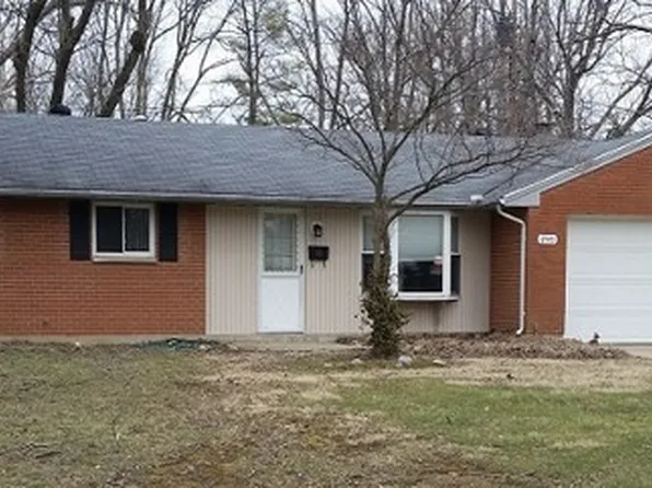 2543 Walford Dr, Dayton, OH 45440