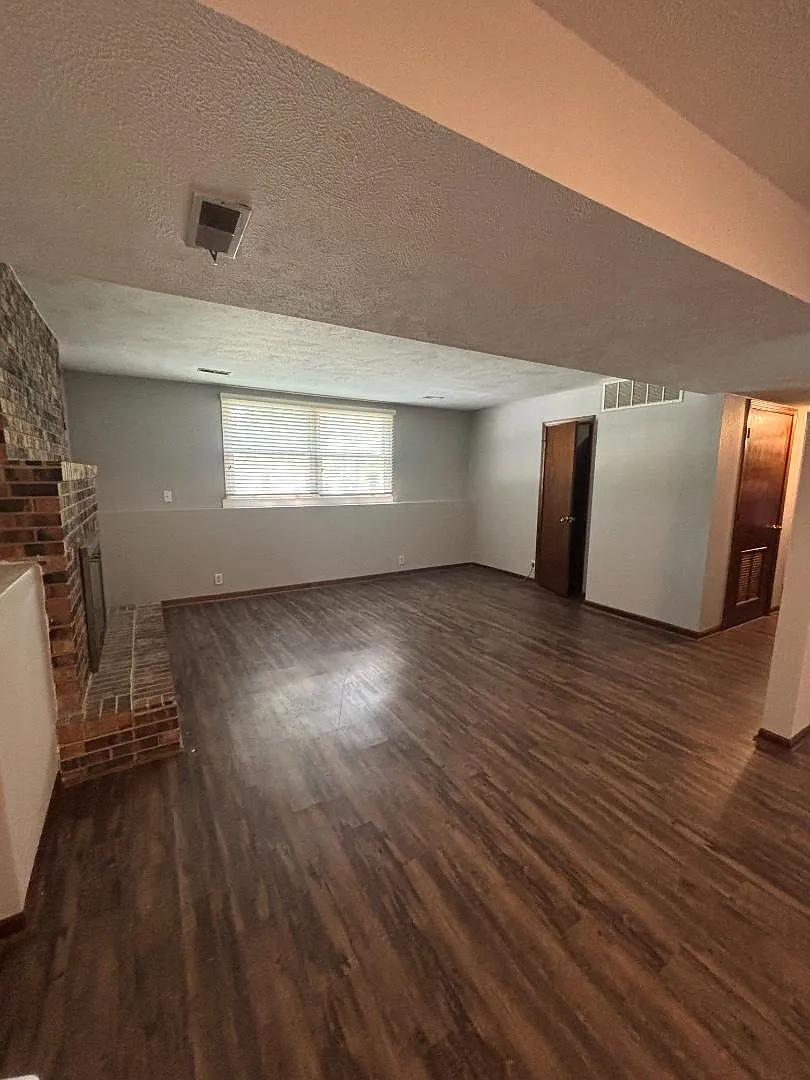 3202 W 22nd St - 3202 W. 22nd St. — Photo 4