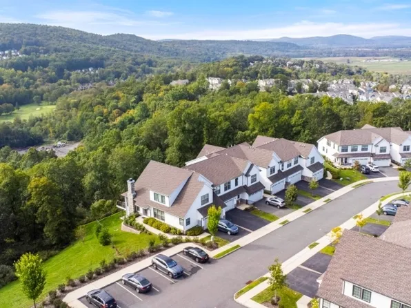 30 Primrose Ln, Allamuchy Twp., NJ 07840