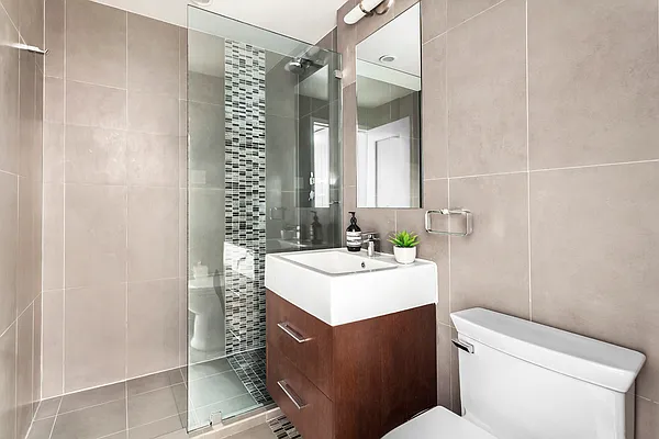 Sold by Compass | media 5