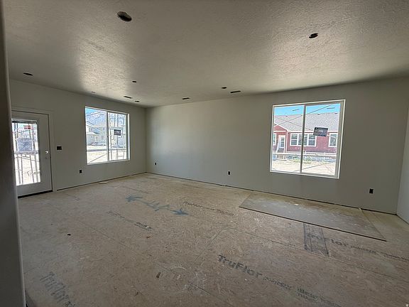 4th image of 2762 W Guernsey Ln #253