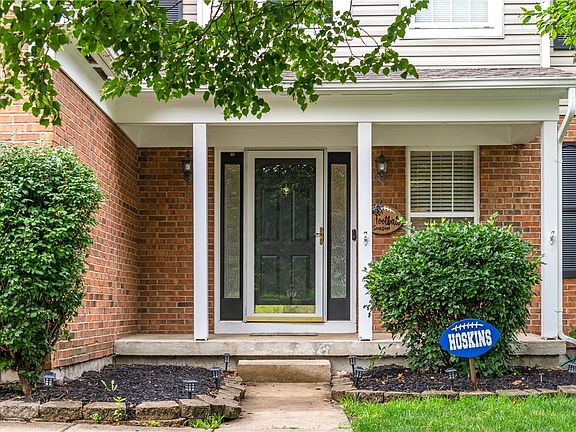4th image of 35 Berryhill Ct