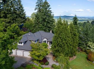 16260 SW Falcon Dr, Beaverton, OR 97007