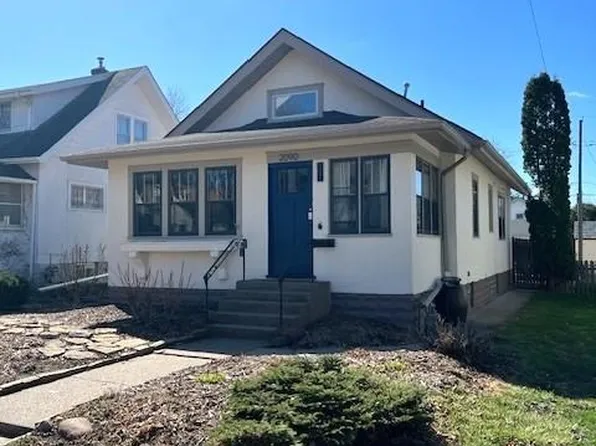 2090 Palace Ave, Saint Paul, MN 55105