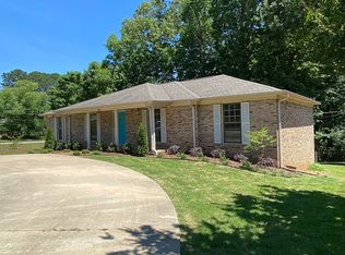 506 Wright Dr, Florence, AL 35633