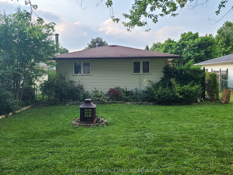 39 Ardsley Rd — Photo 12