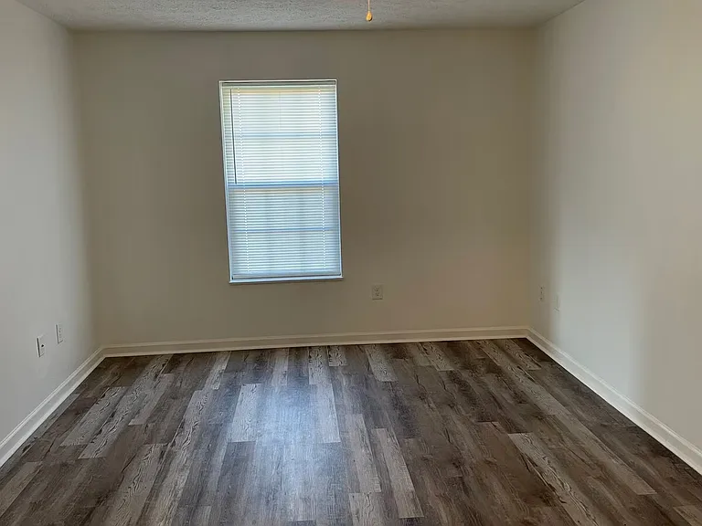 803 Quiet Oaks Way — Photo 11