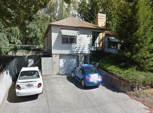 1040 NE Alfred Ln, Pullman, WA 99163