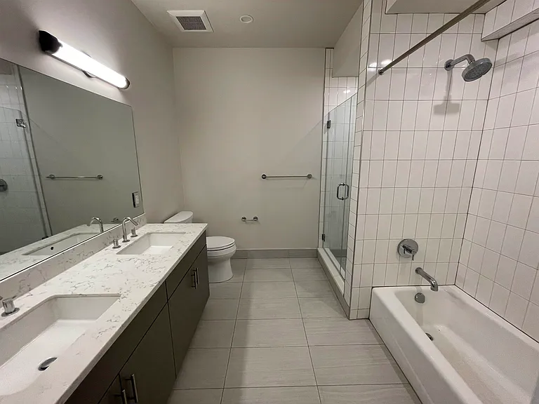 609 Monroe St #2 — Photo 18