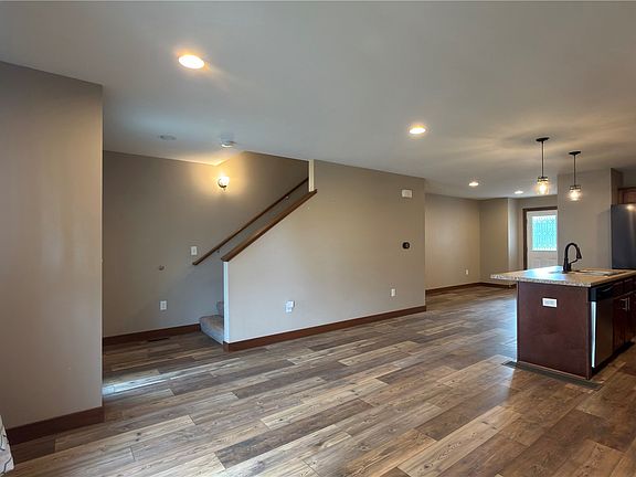 5th image of 2208 Tranquil Ct NW
